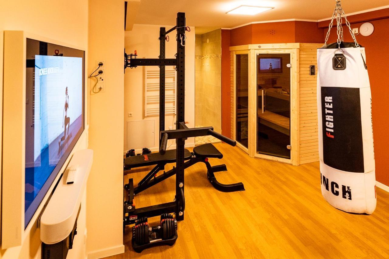 Luxusferienhaus Fuchsbau - Mit Netflix, Playstation, Sauna, Sportraum Und Kamin Zirchow Exterior photo