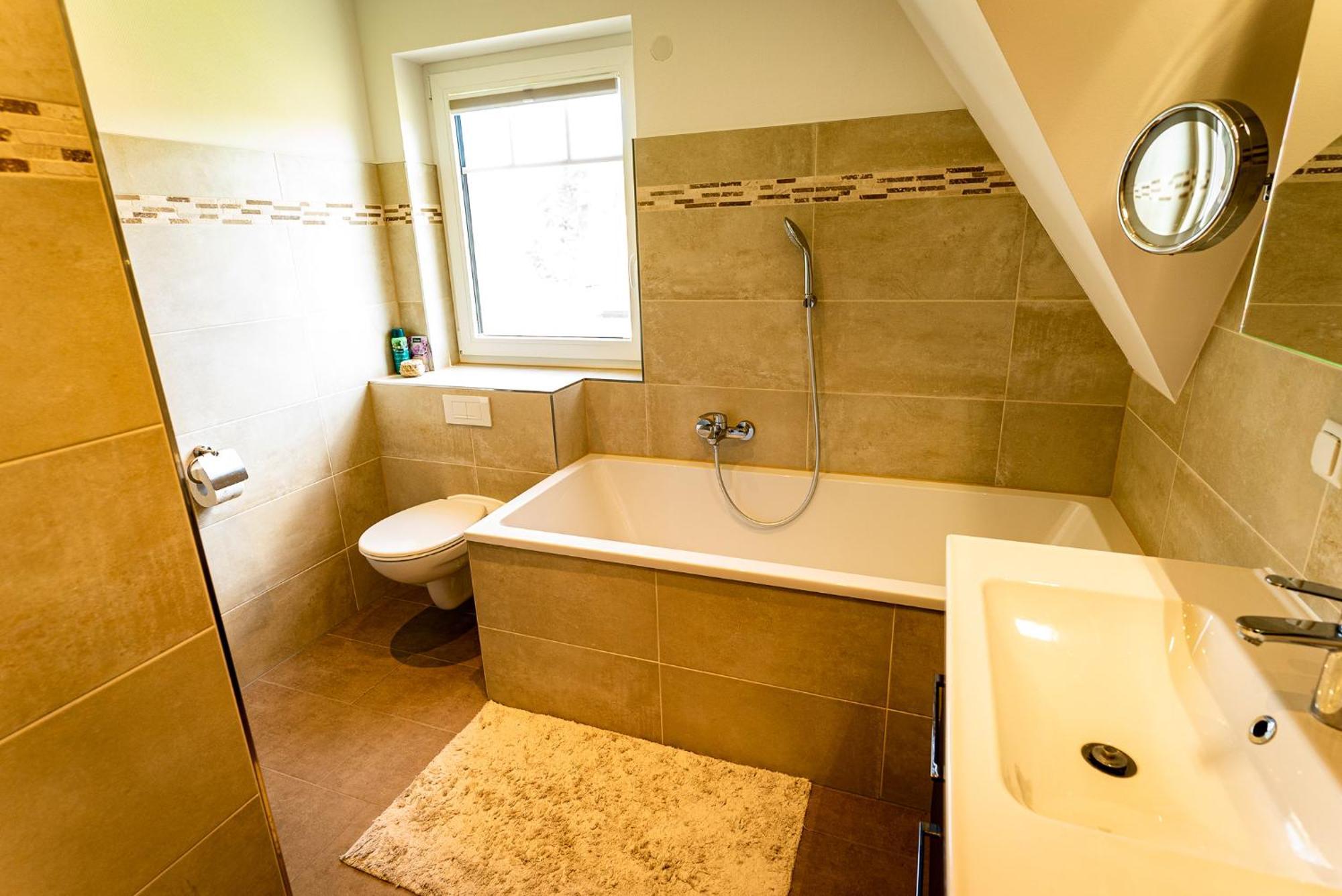 Luxusferienhaus Fuchsbau - Mit Netflix, Playstation, Sauna, Sportraum Und Kamin Zirchow Room photo